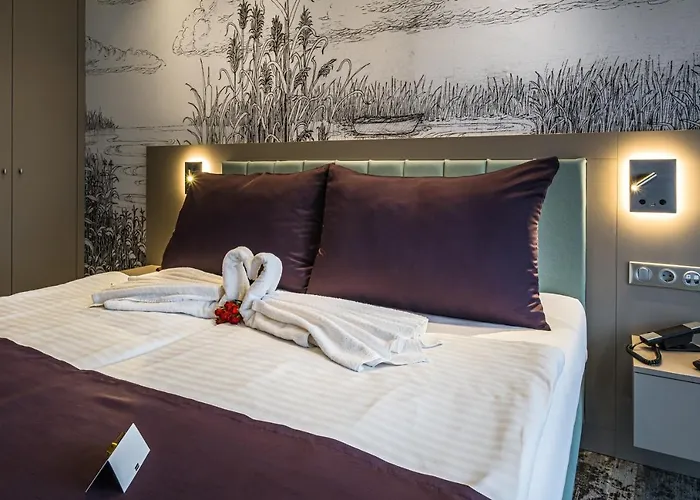Otel Golden 4*
