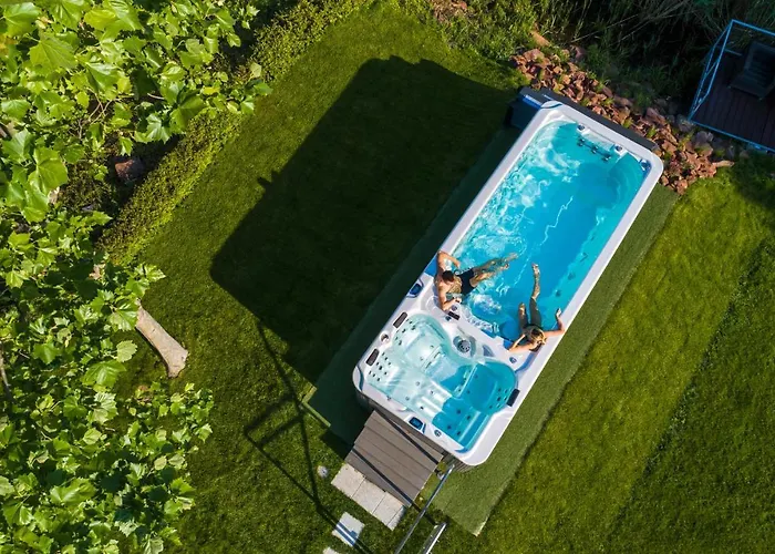 Golden Szálloda