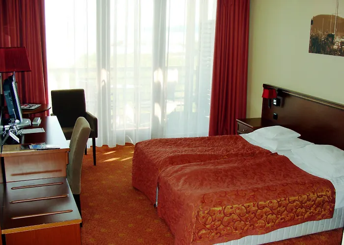 Szálloda Golden 4*